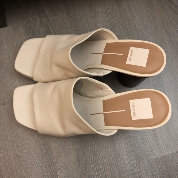 Dolce Vita Beige, Women’s Mule 3” block heel, Size 10 - Picture 5 of 7